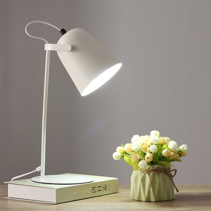 Nordic Metal LED Desk Lamp in White