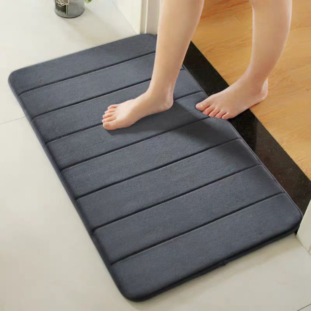 UltraSoft Absorbent Bath Mat in Dark Grey